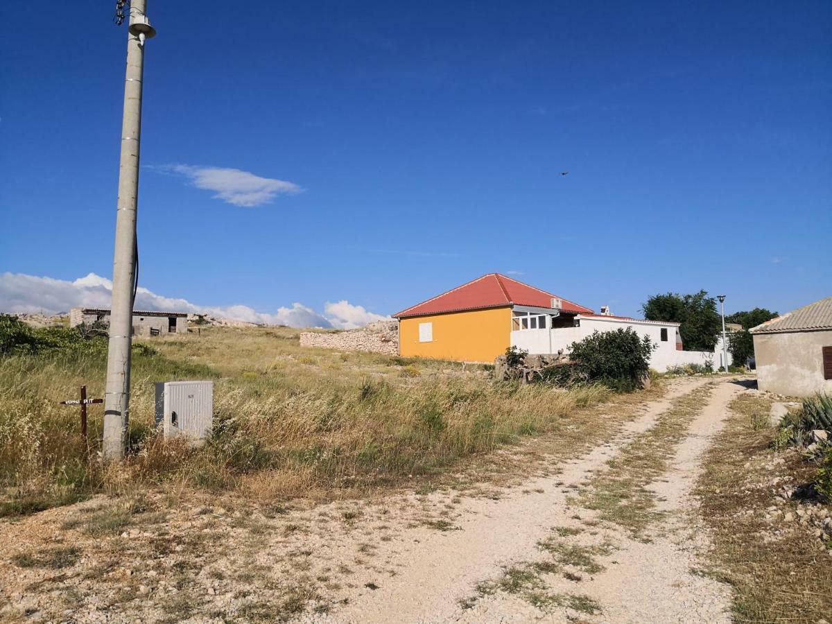 Apartment Marta Ražanac Екстериор снимка