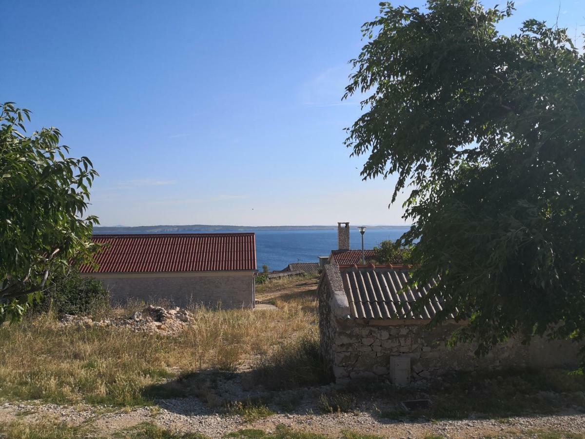 Apartment Marta Ražanac Екстериор снимка